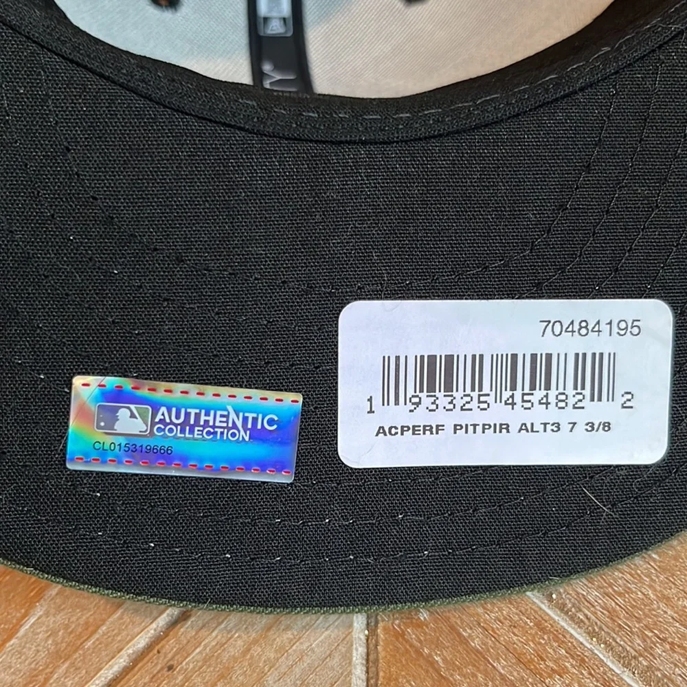 Boy’s Pittsburgh Pirates New Era Black Camo Fitted Hat Size 7 3/8 - Picture 3 of 4